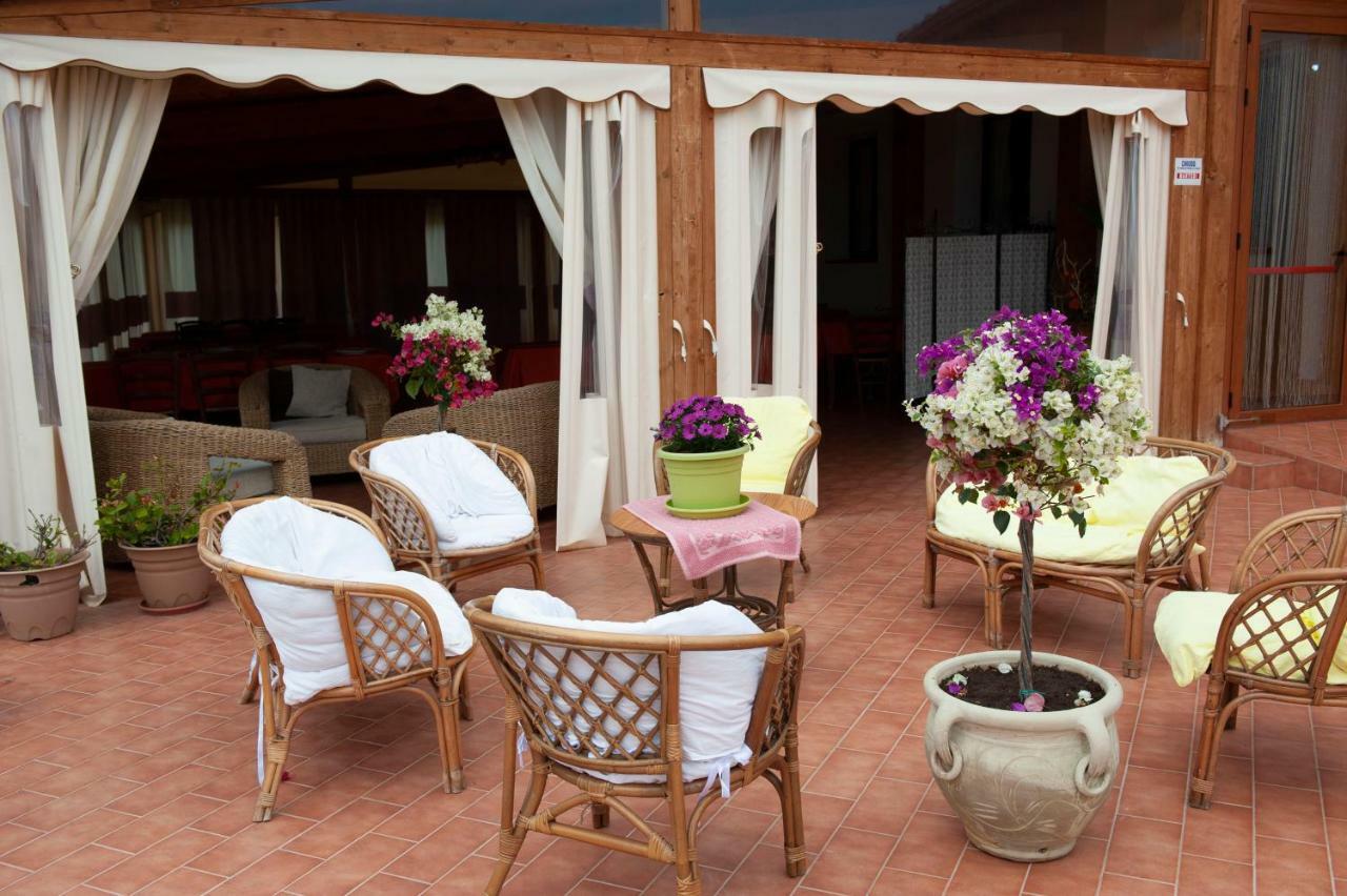 Agriturismo B&B Casteldoria Santa Maria  Ngoại thất bức ảnh